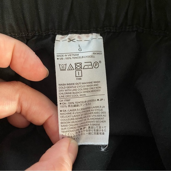 Banana Republic tencel cargo jogger - Picture 4 of 8